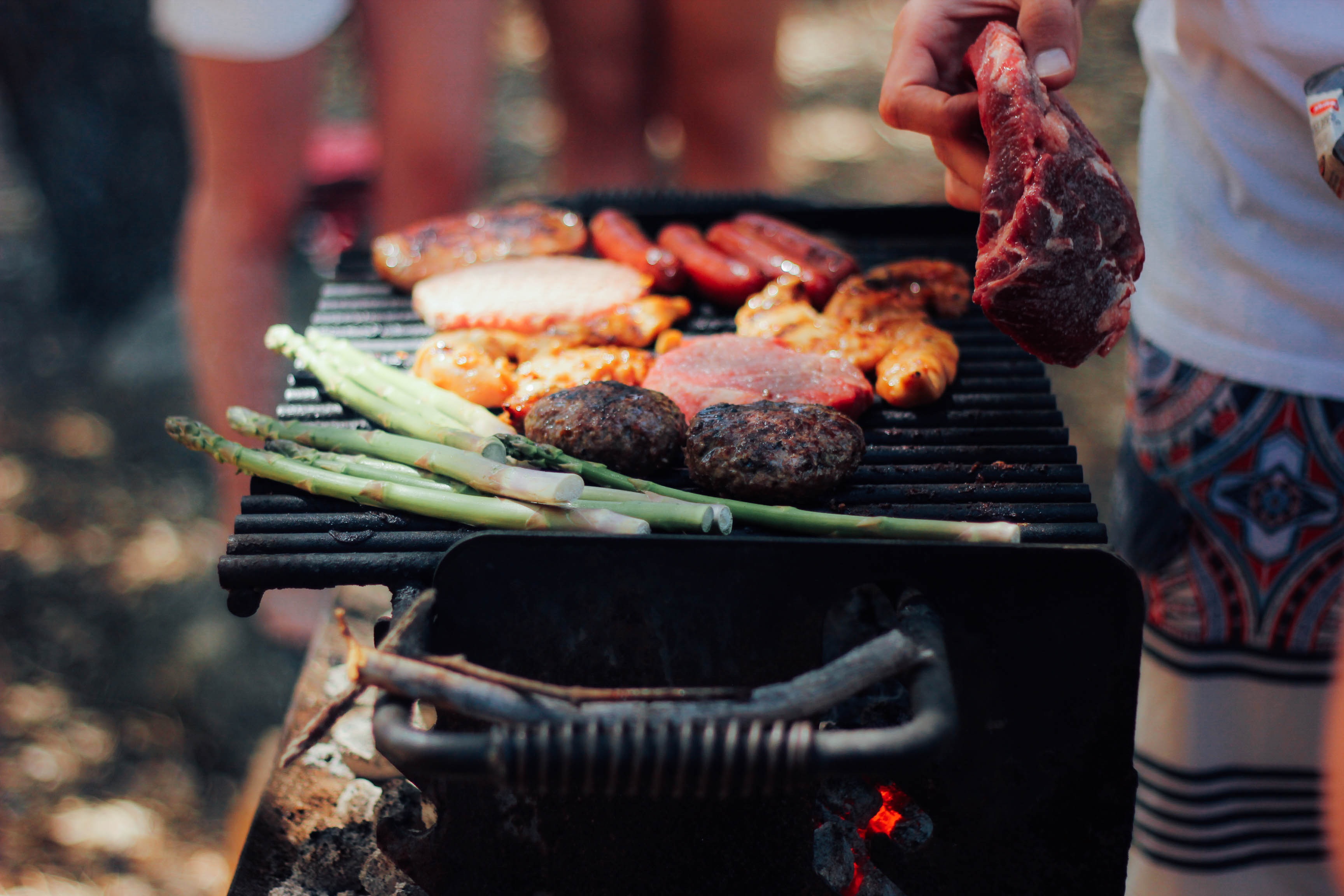 Den Grill richtig anzünden