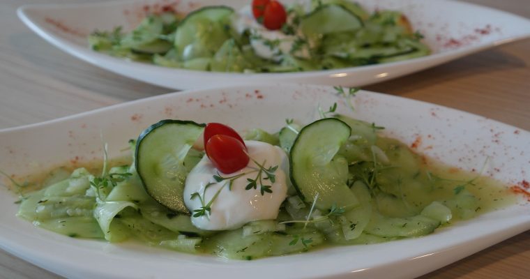 Bayerischer Gurkensalat