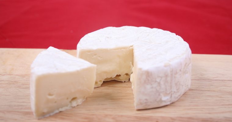 1 kg selbstgemachter Käse aus 2 L Milch